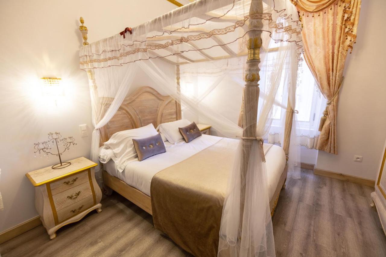 Chambre A Baldaquin Maison De L'Eglise Du Couvent Narbonne Eksteriør bilde