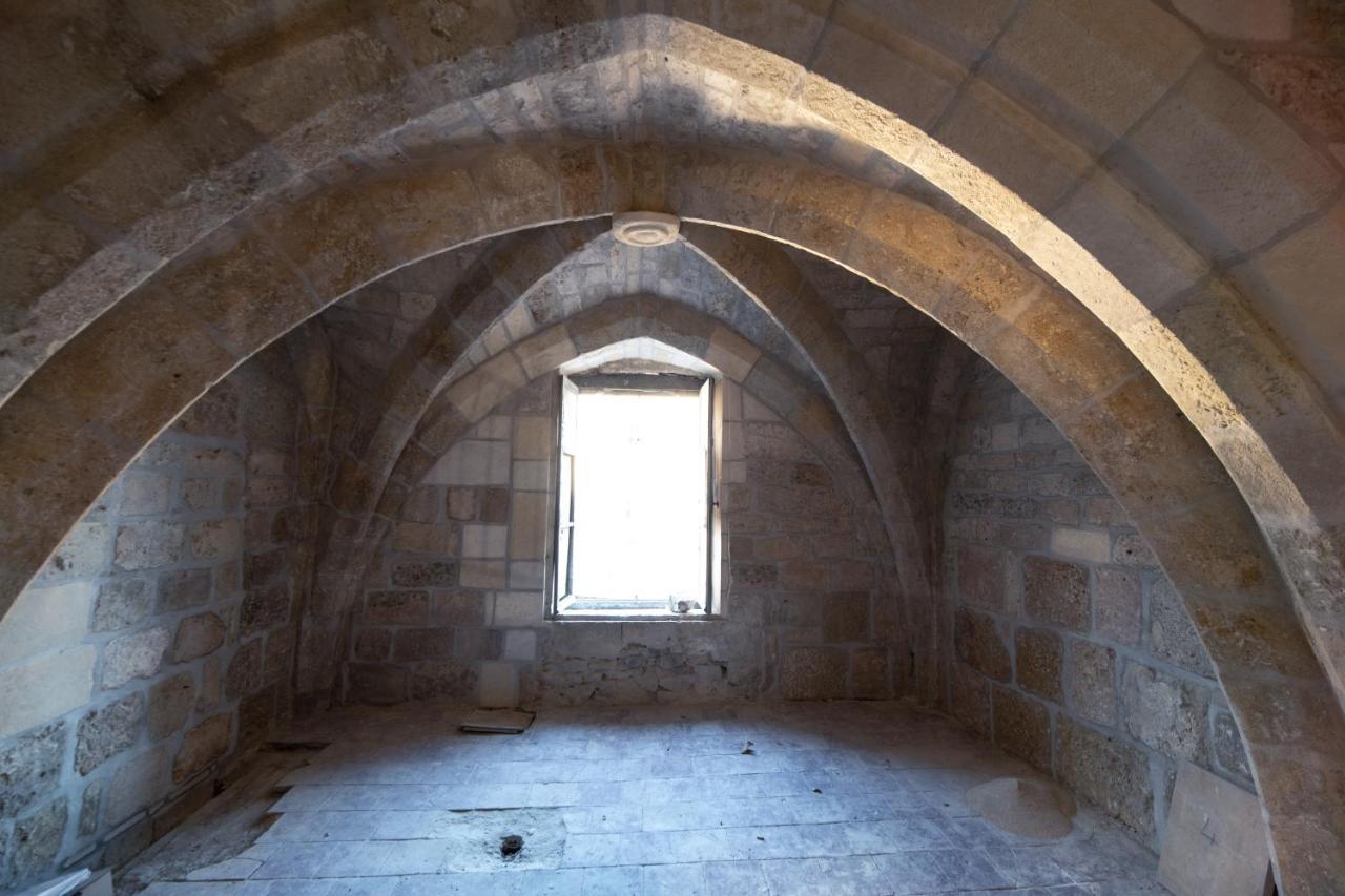 Chambre A Baldaquin Maison De L'Eglise Du Couvent Narbonne Eksteriør bilde